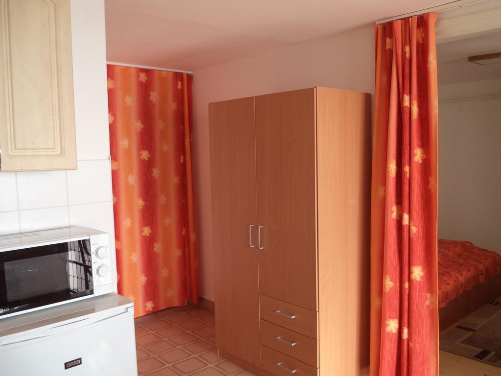 Napkelte Apartman 蒂豪尼 客房 照片