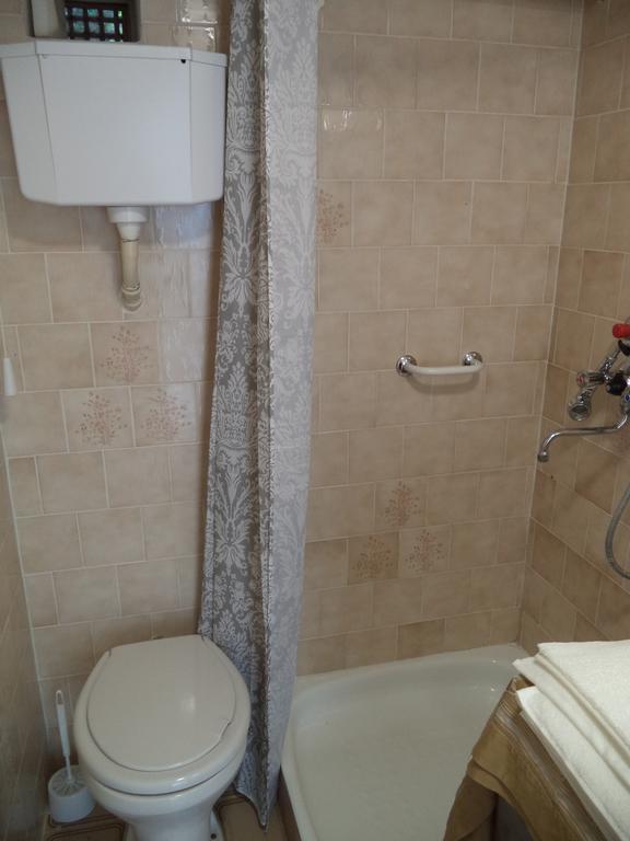 Napkelte Apartman 蒂豪尼 客房 照片